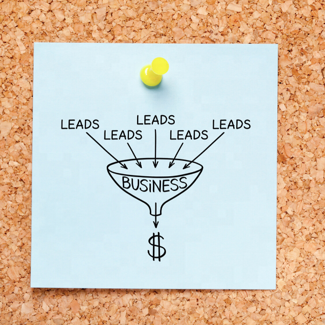 Сервис маркетинга социальных сетей и маркетинг для ведущего поколения