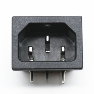 16A Enchufe 13A adaptador de zócalo resistente a la intemperie IEC caravana barco coche eléctrico