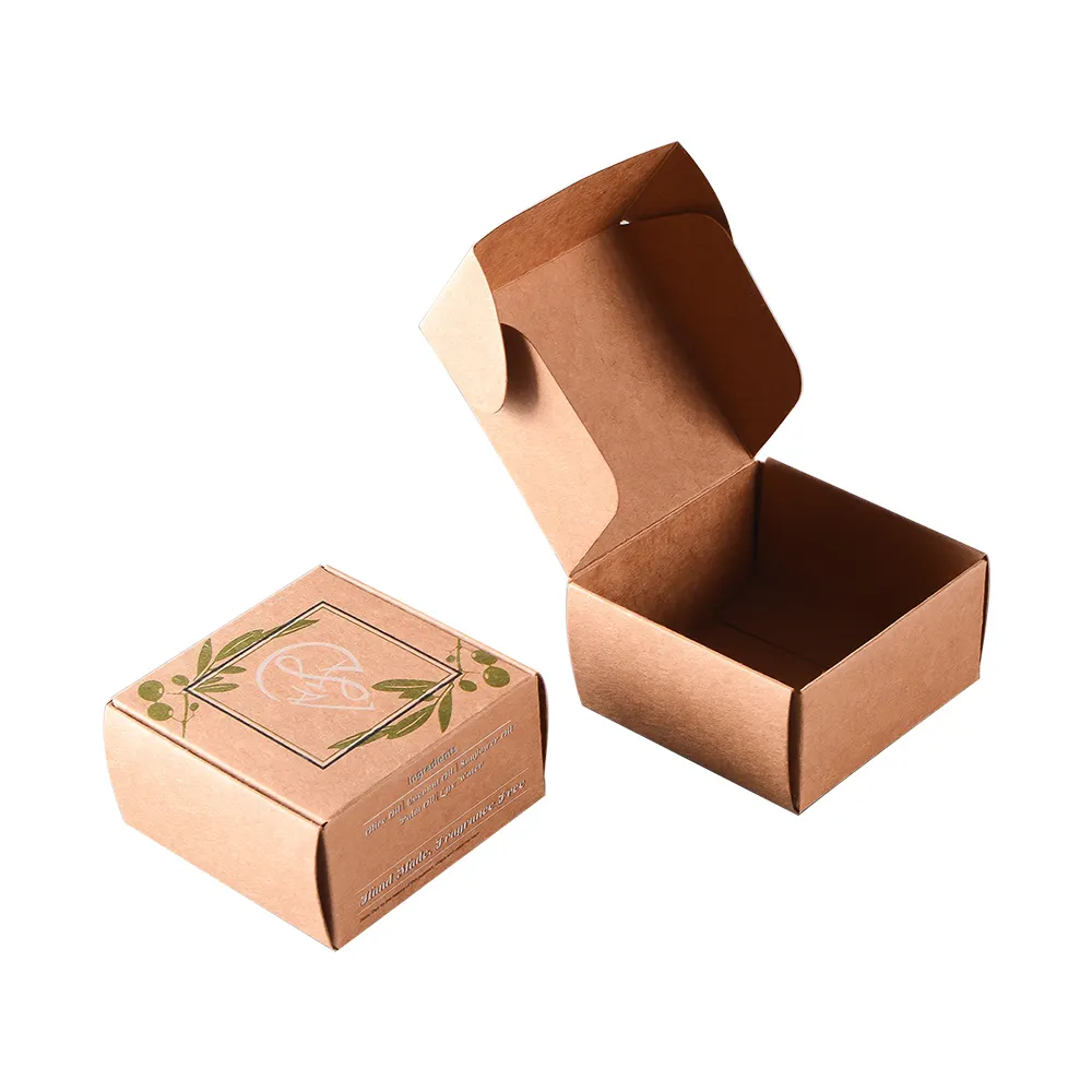 Картонная коробка для подарка