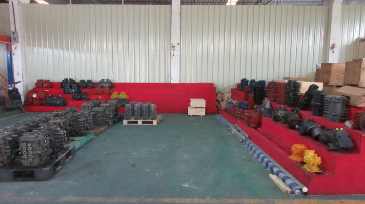 掛け軸 Power Parts 4325475 Swing Gearbox for Hitachi EX60-2 & EX75UR