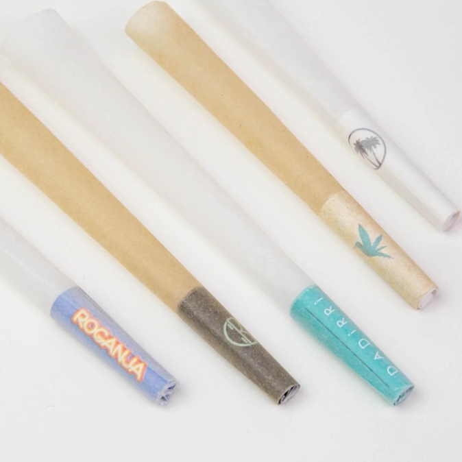 Рулон сигарет. Рулонные сигареты. pre rolled cones.