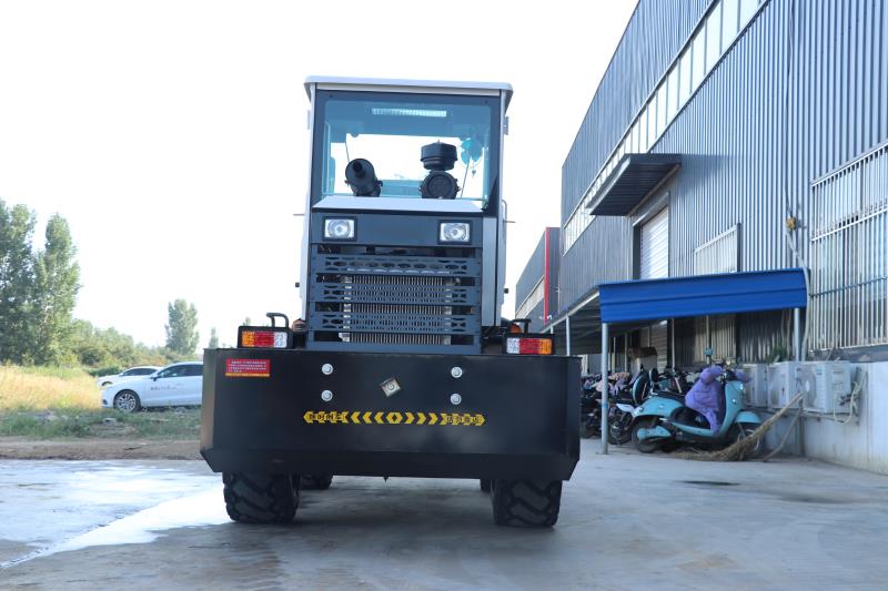 Hot-selling cross-country forklift to lifting 3-6 meters high on the outdoor muddy road and construction site