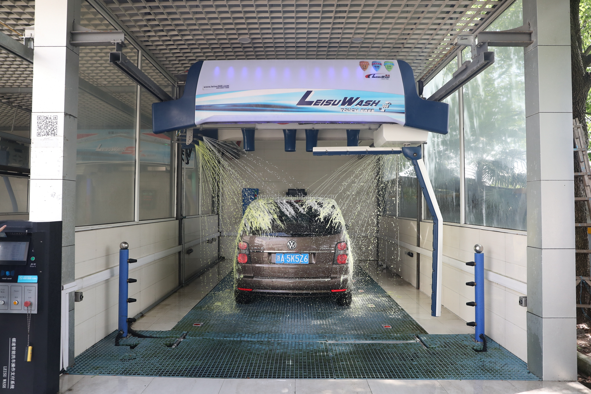 360 非接触式洗车机器人非接触式洗车