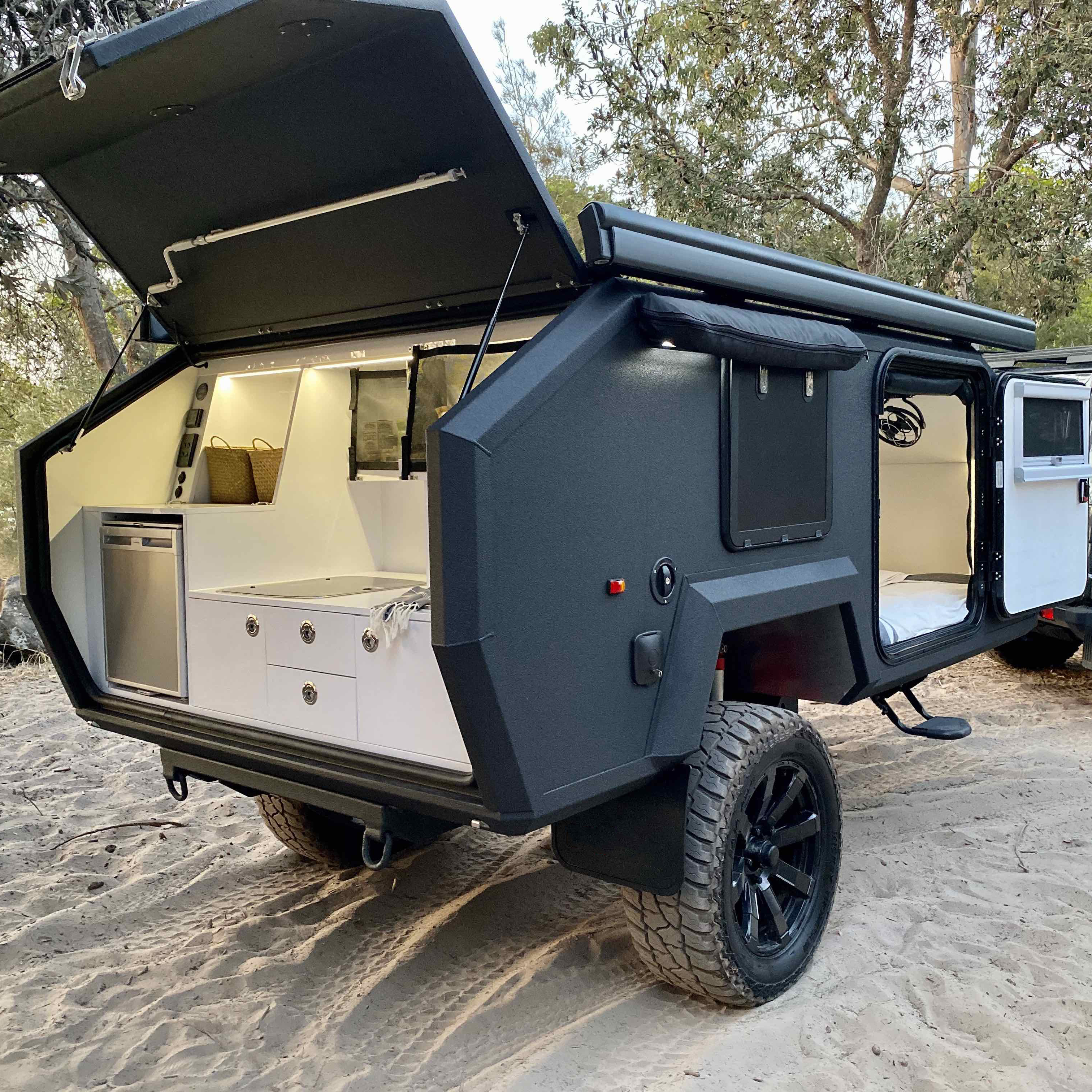 Эксп 4. Эксп 4. Прицеп bruder exp 4. Эксп 4. Bruder exp-4 off-road expedition trailer.