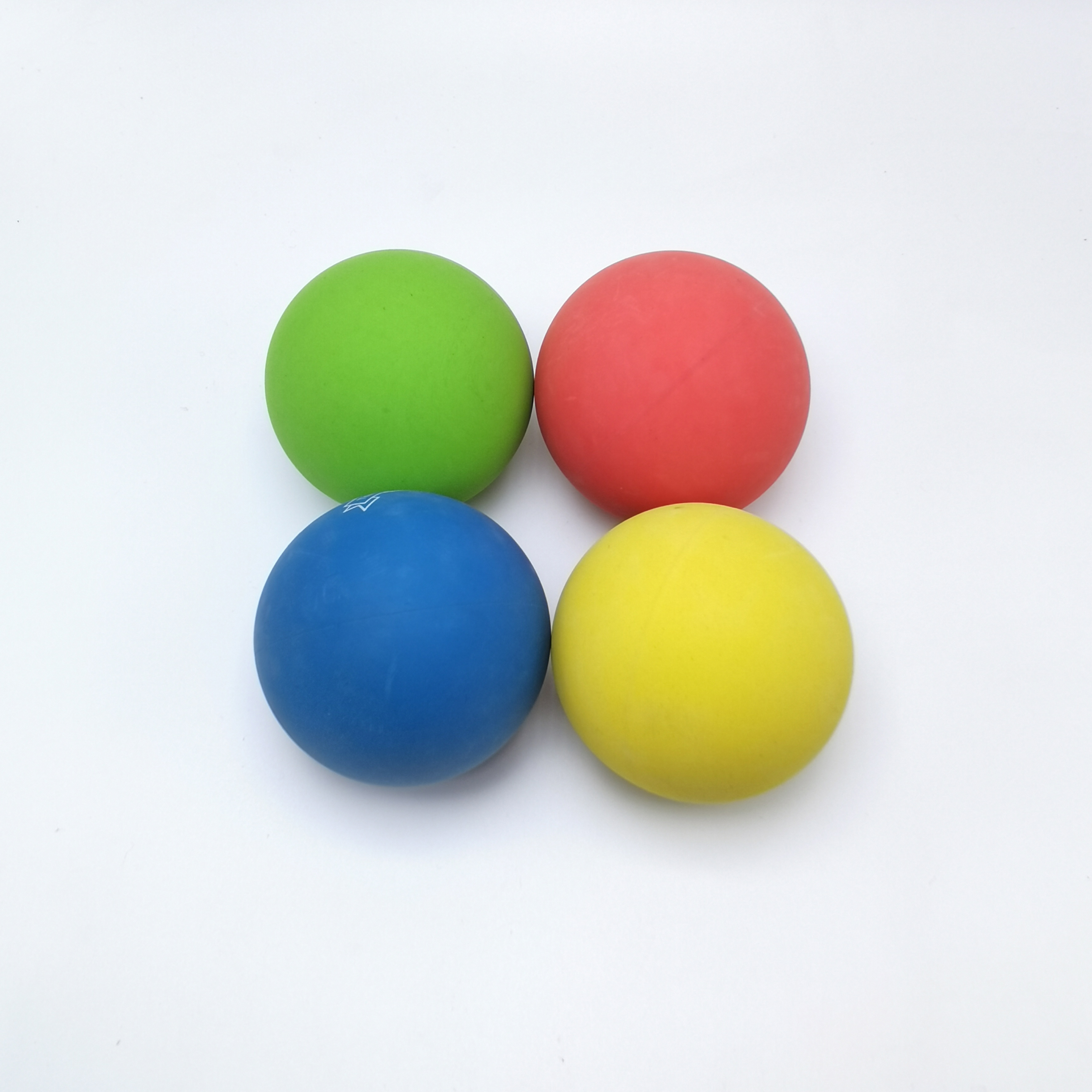 Резиновый мяч-сквош с высоким отскоком