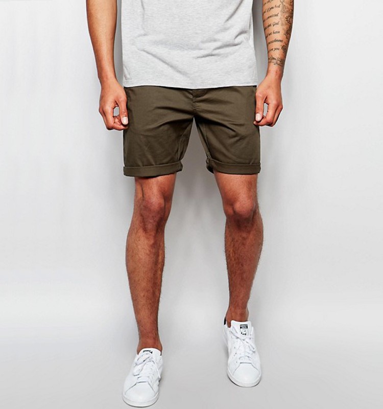 Cargo shorts outfit men