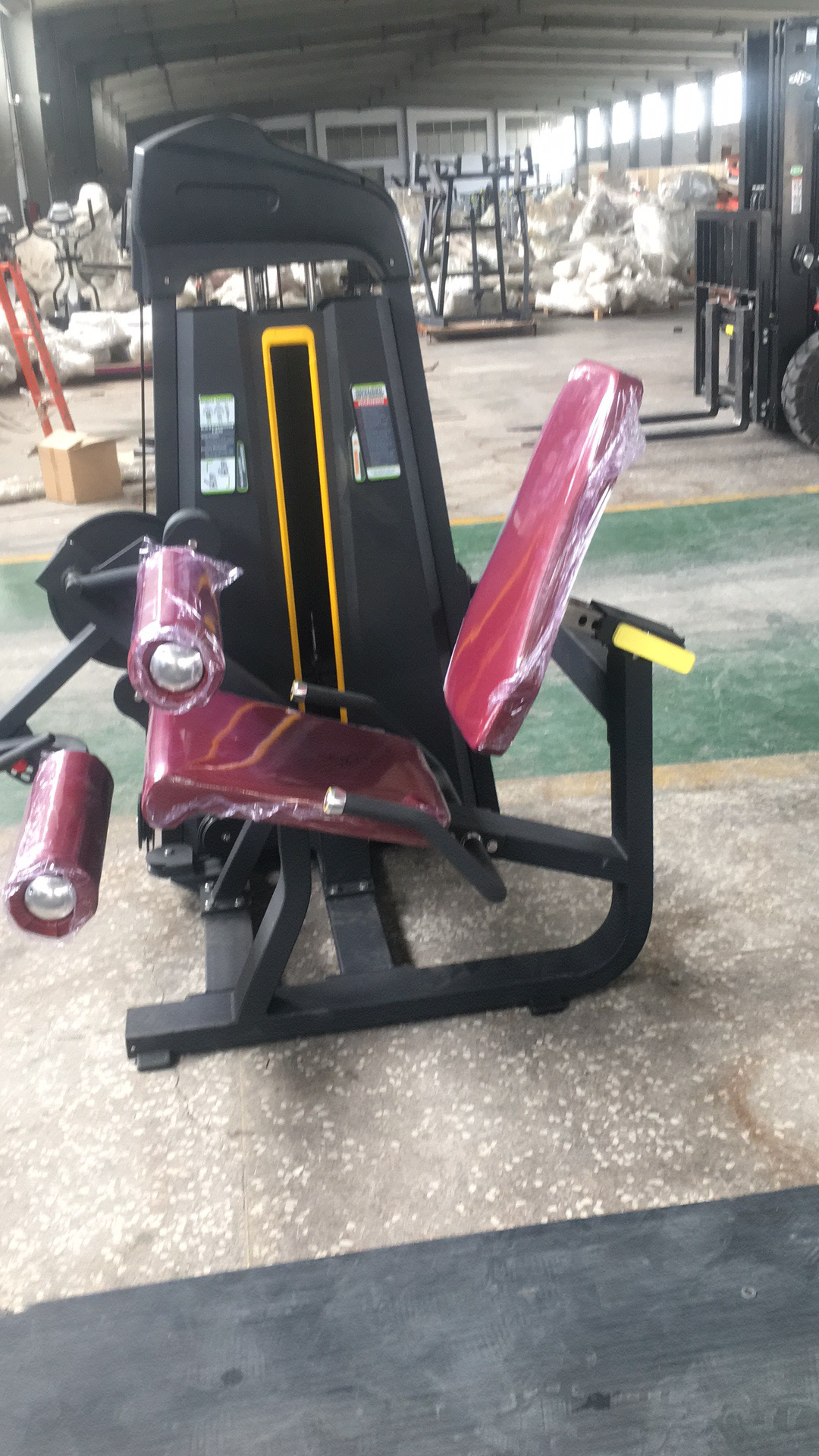 レッグカールマシン カーディオトレーニングレッグエクステンションマシンジム機器