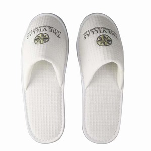 inexpensive slippers for guests