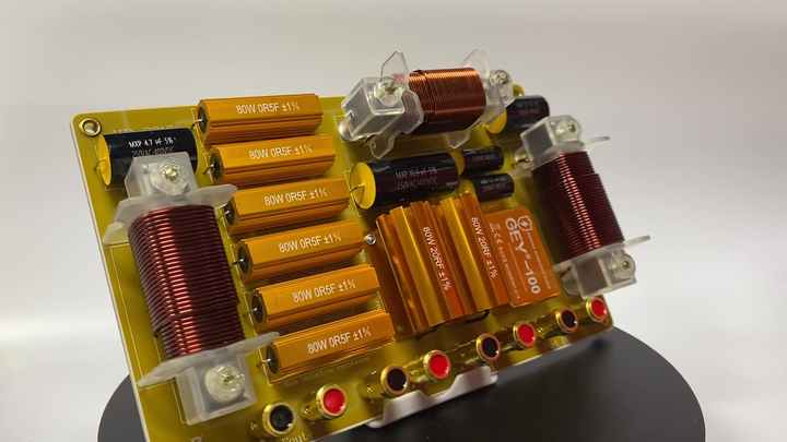 【未開封品】 ふたり TWO PEOPLE XP2218 Frequency Divider 2 Way Copper Speaker High/2Low Dual 15