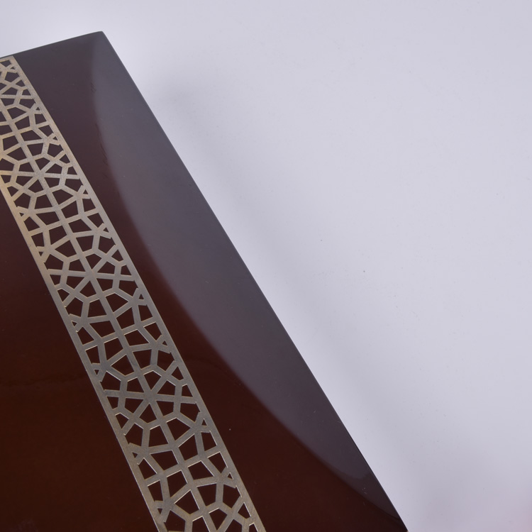 Caixa de madeira de luxo personalizada de fábrica de caixas de madeira Caixa de trufas de chocolate marrom com divisor