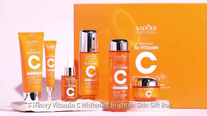 OEM Korean Vitamin C Moisturizing Travel Kit - Rejuvenating Skin