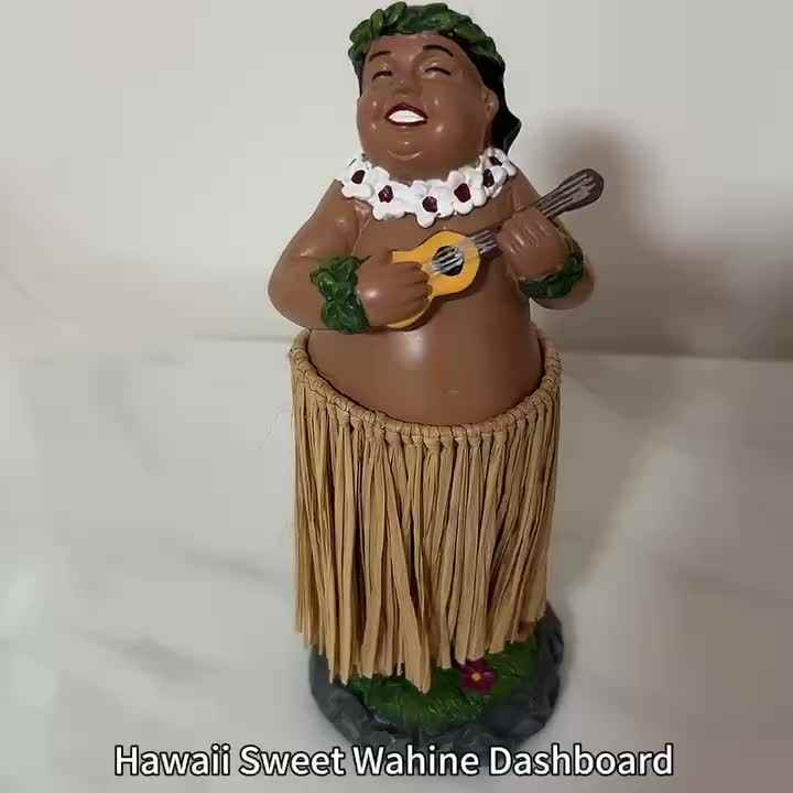 Dashboard Hula Girl Bobblehead Figurine - Lifelike Resin Ornament