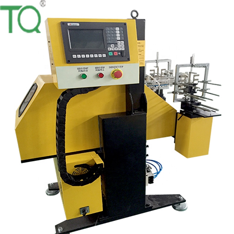 Полностью автоматическая машина для нанесения этикеток на пресс-формы