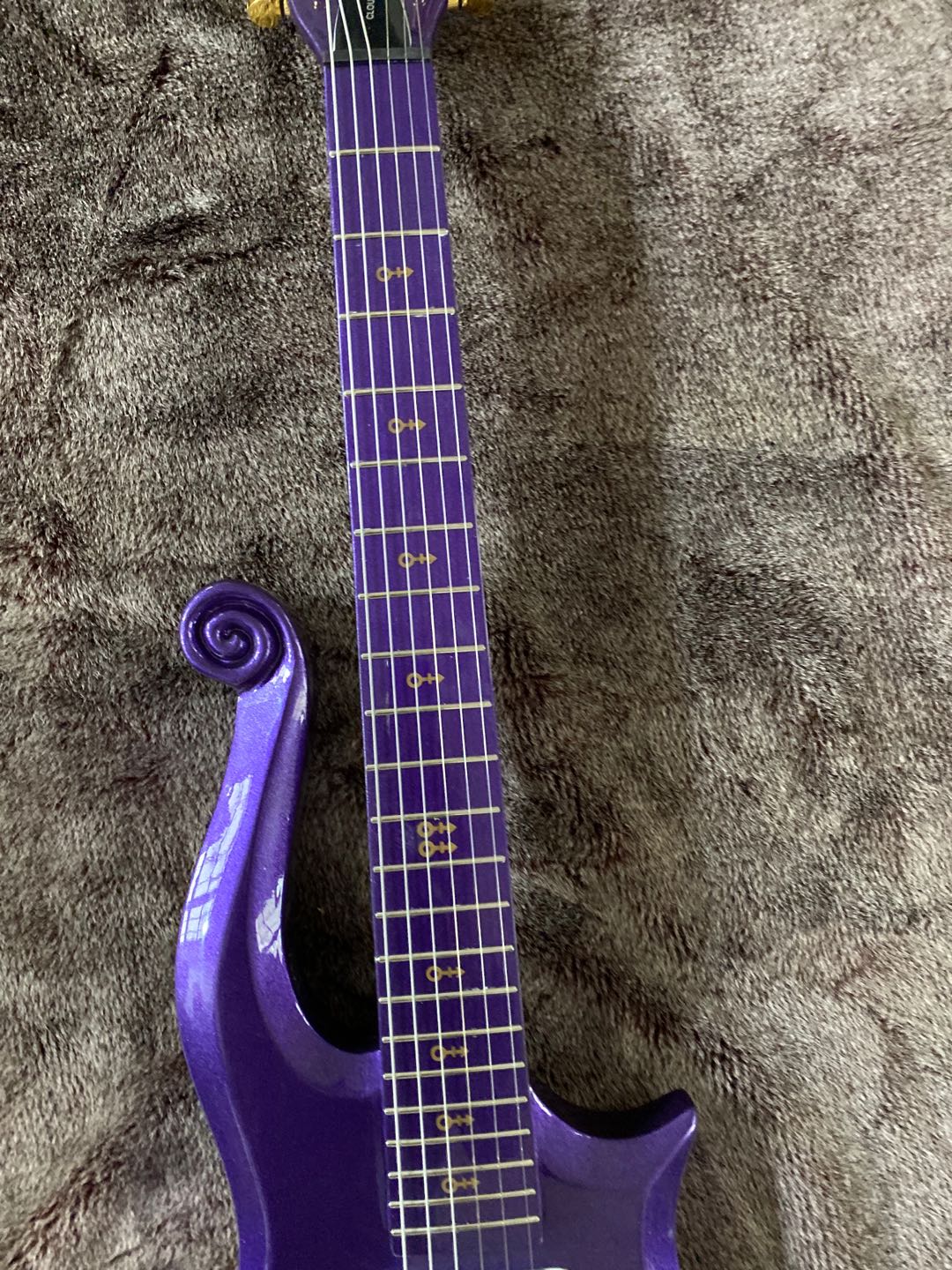 Weifang Rebon 6 String Cloud Prince Electric Guitar in Purple