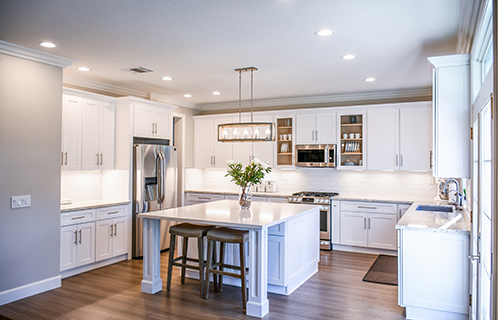 2020 White shaker style kitchen cabinet Interior kitchen cabinet design.