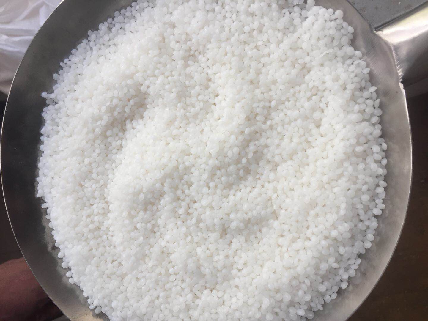 Вес 40000 Polycaprolactone смолы PCL молекулярный 55000 80000 лепешек CAS 24980-41-4 2