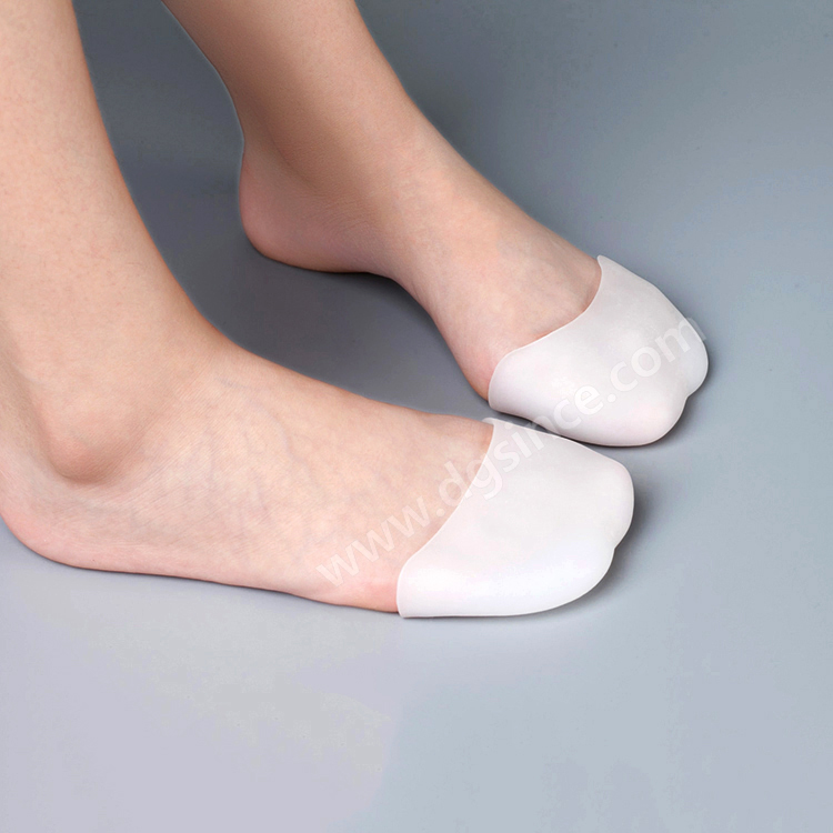 Roht Soft Silicone Gel Pointe Ballet Dance Shoe Toe Pads unisex 2 pcs