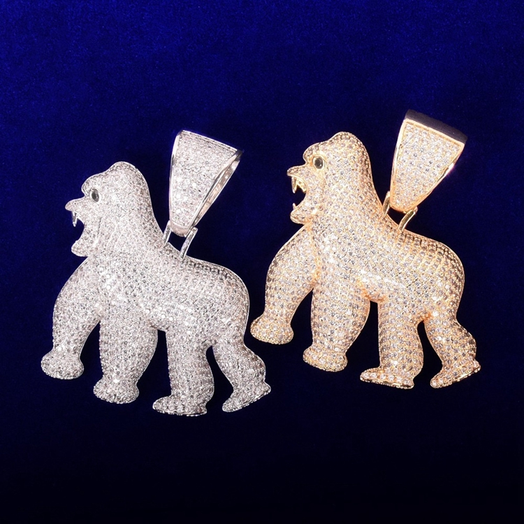 2023 Unique Design Luxury Animal Pendant Vvs Moissanite Pendant Charm Pendant With Clasp