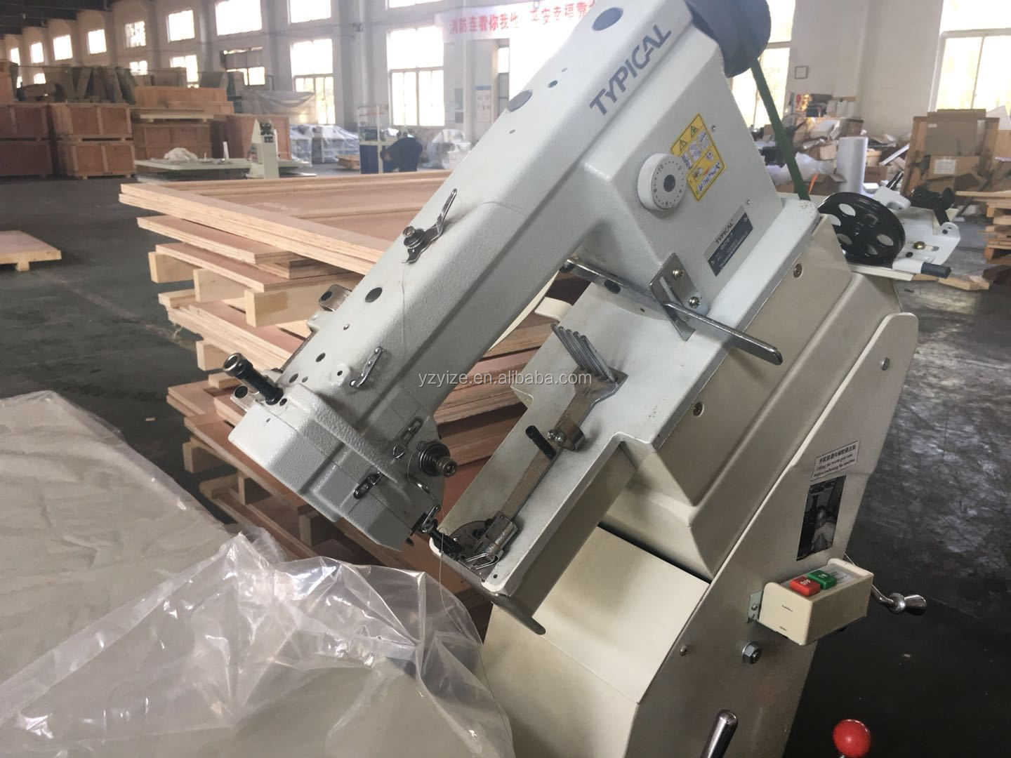 source 工业床垫关闭机床垫胶带边缘边界缝纫 quil缝机 on m.alibaba.