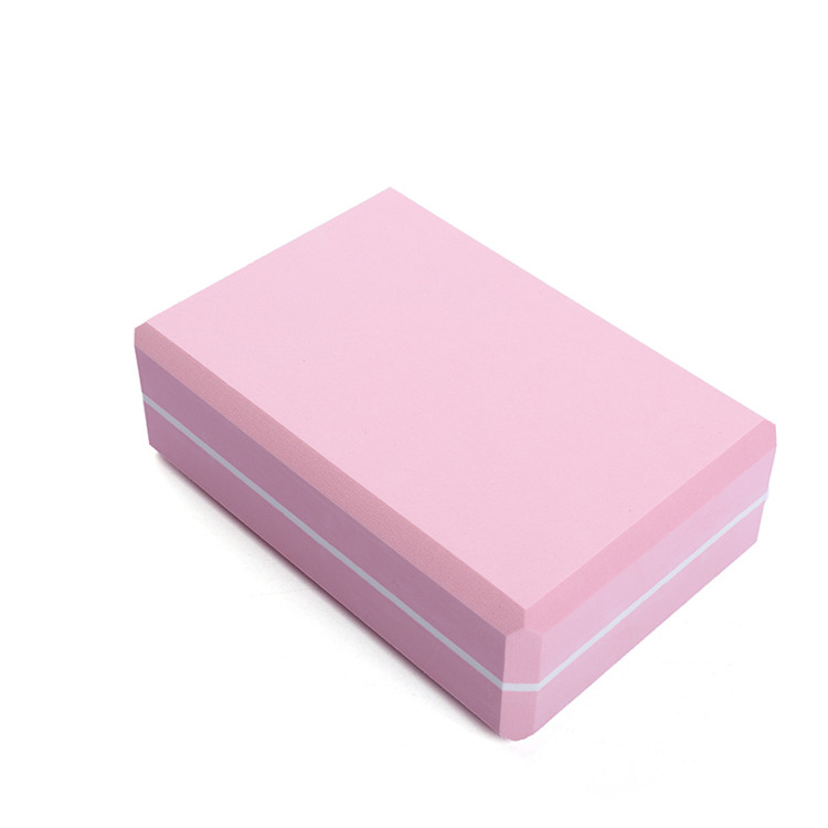 Розовые органические блоки высокой плотности для занятий йогой