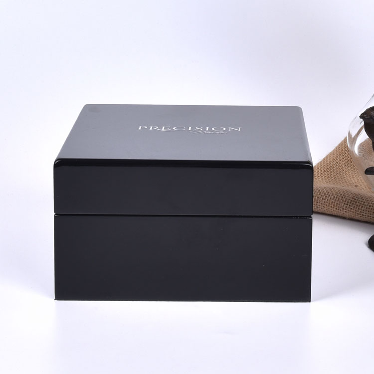 Boîte en bois Packaging Factory Cus Premium Personnalisé Logo Glossy Wood Watch Boîte d'emballage