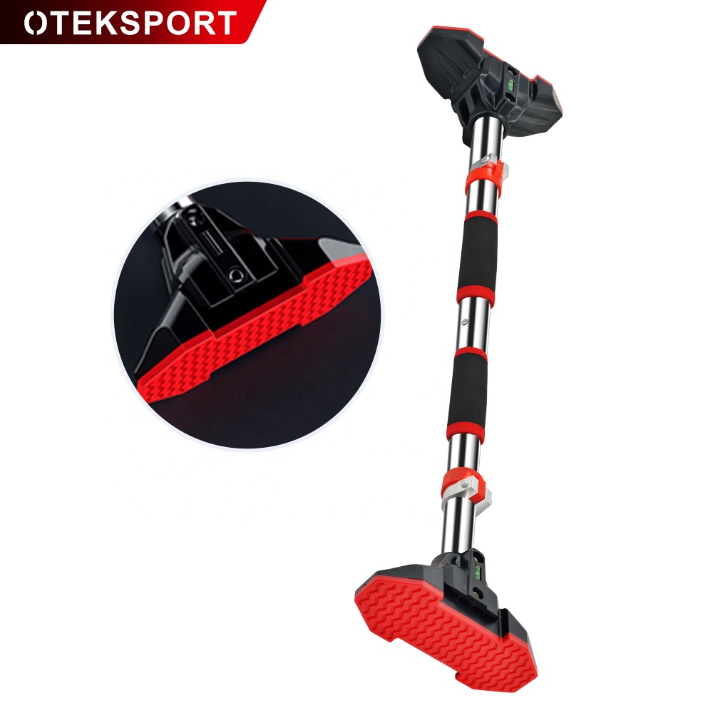 Спорт в помещении, свободные весы, горизонтальная планка на двери, подъемное крепление, Бодибилдинг