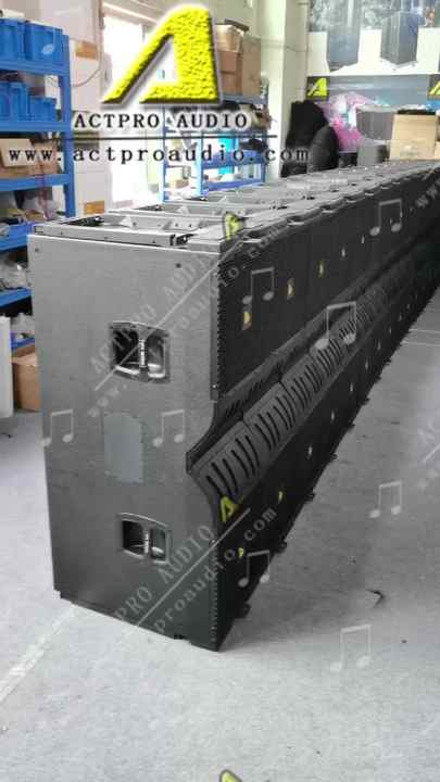 Ground Stack Line Array - VTXV25 Double 15 Inch Speakers