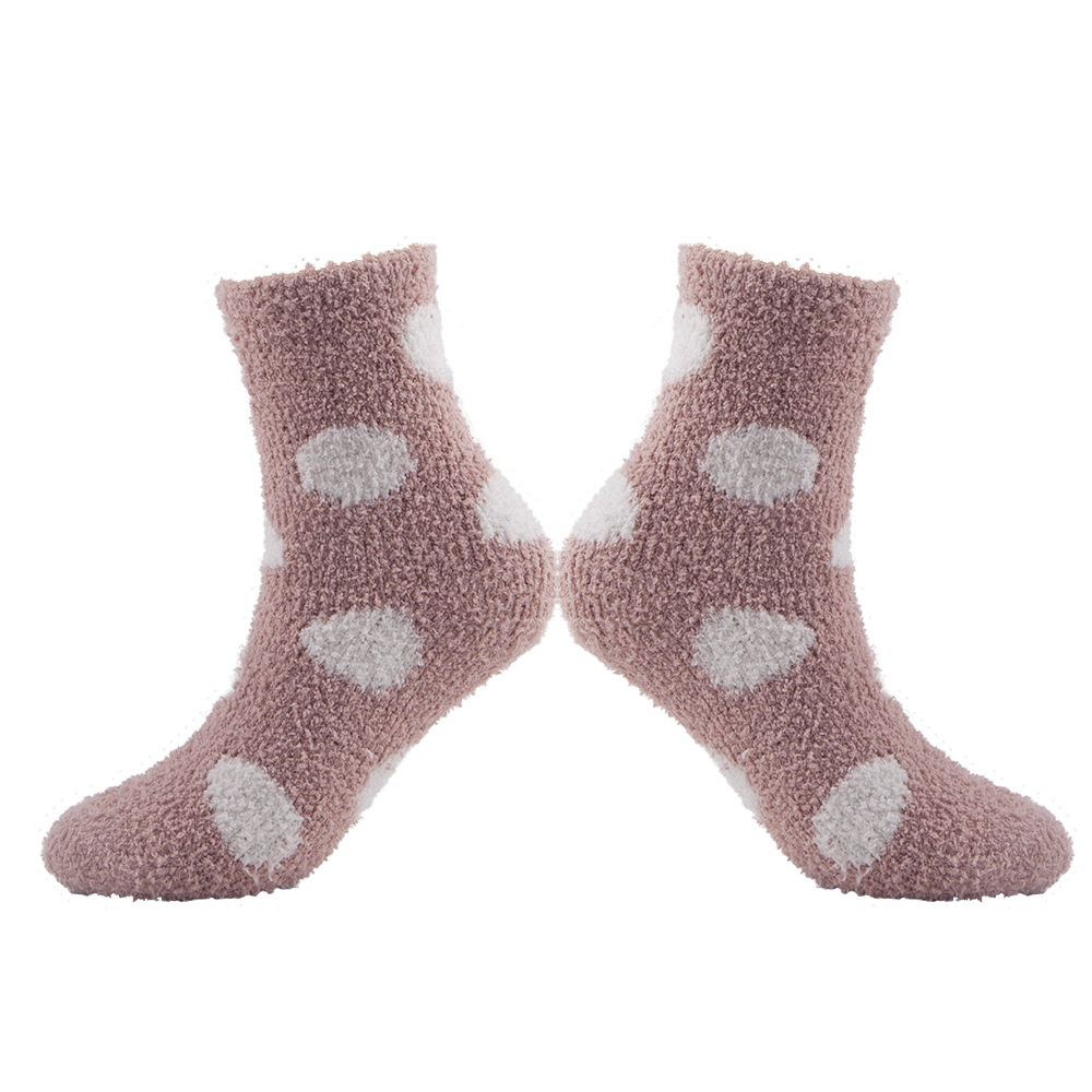 Sustainable Extra Padding Ankle Protection t Anti Slip Women Fuzzy Socks Custom Logo Casual Style Daily Wear Print Pattern