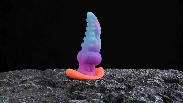 Large Fantasy Monster alien Anal Dildo Huge Silicone Wearable Butt Plug  Massive Dildo Big Prostate Plug Sex Toys for Men Women