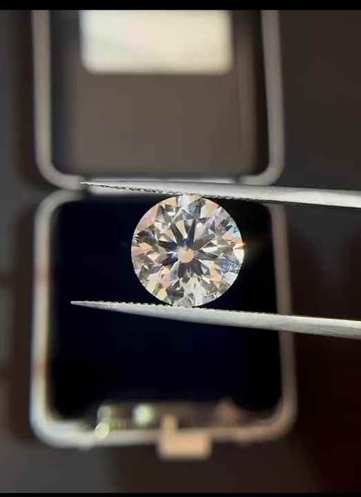 Diamant Rond Naturel 7.00mm - Couleur D / Clarté VVS1 - Certifié GDL - ~1.10 Ct - Neuf Sans écrin