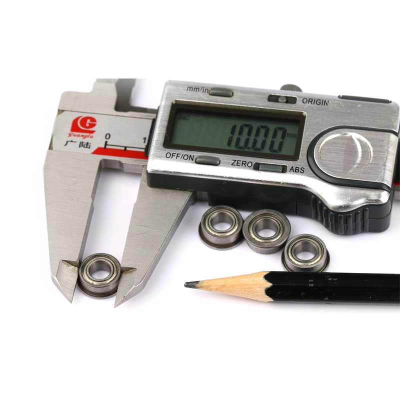 GCR15 Chrome steel 440 Stainless steel hybrid ceramic flange deep groove ball bearings L1050 2RS SMR105ZZ MF105ZZ