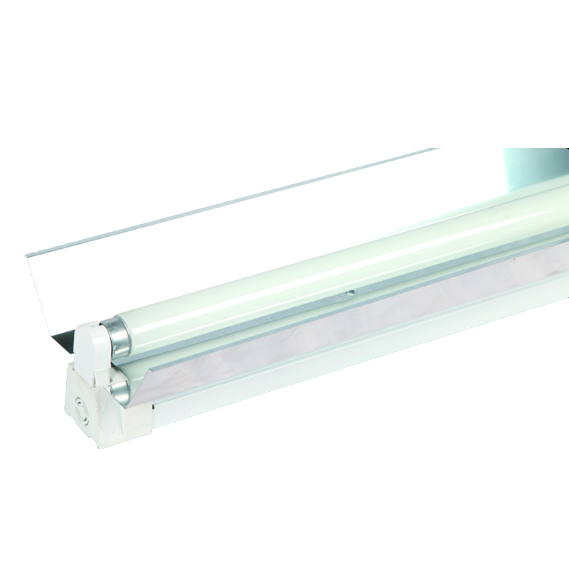 SF118B-SC t8 завода света с отражатель