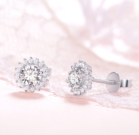 Pure Silver 1Ct Moissanite Diamond Earstuds 2Ct 925 Sterling Silver Studs Set