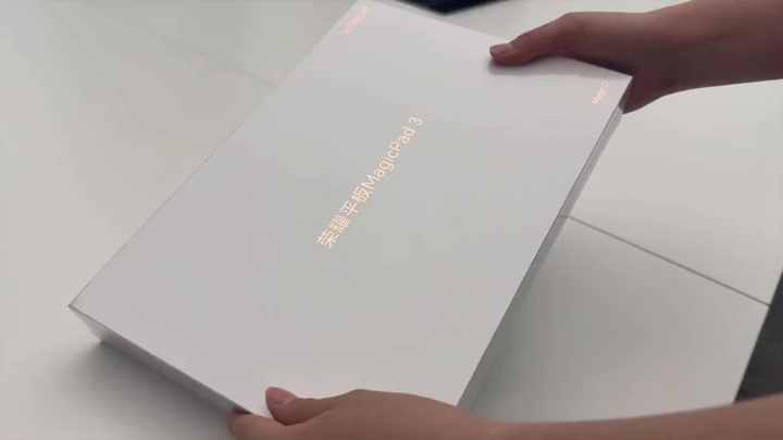 Original Honor MagicPad 3 13.3