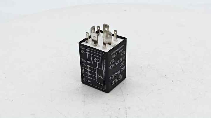 HAOTOM Motor del Coche de alimentación de distribución de cableado ECU Relé de la Bomba de Combustible 12V 4 Pin #109 para VW Audi Seat Skoda 1J0906381A 1008300003