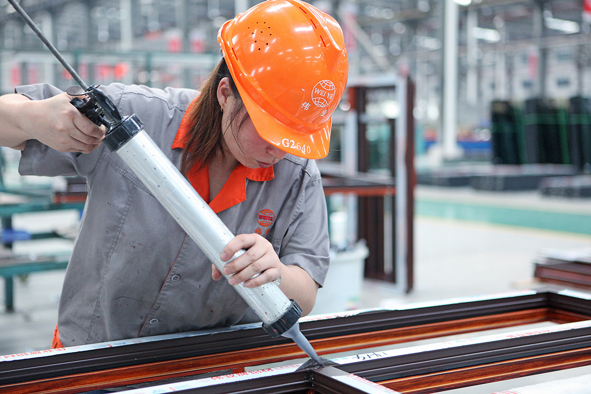 Amerika Geser Ikat Kaca Jendela Aluminium Atas dan Ke Bawah Vertikal Geser Jendela dari Weiye Jendela & Pintu Pabrik