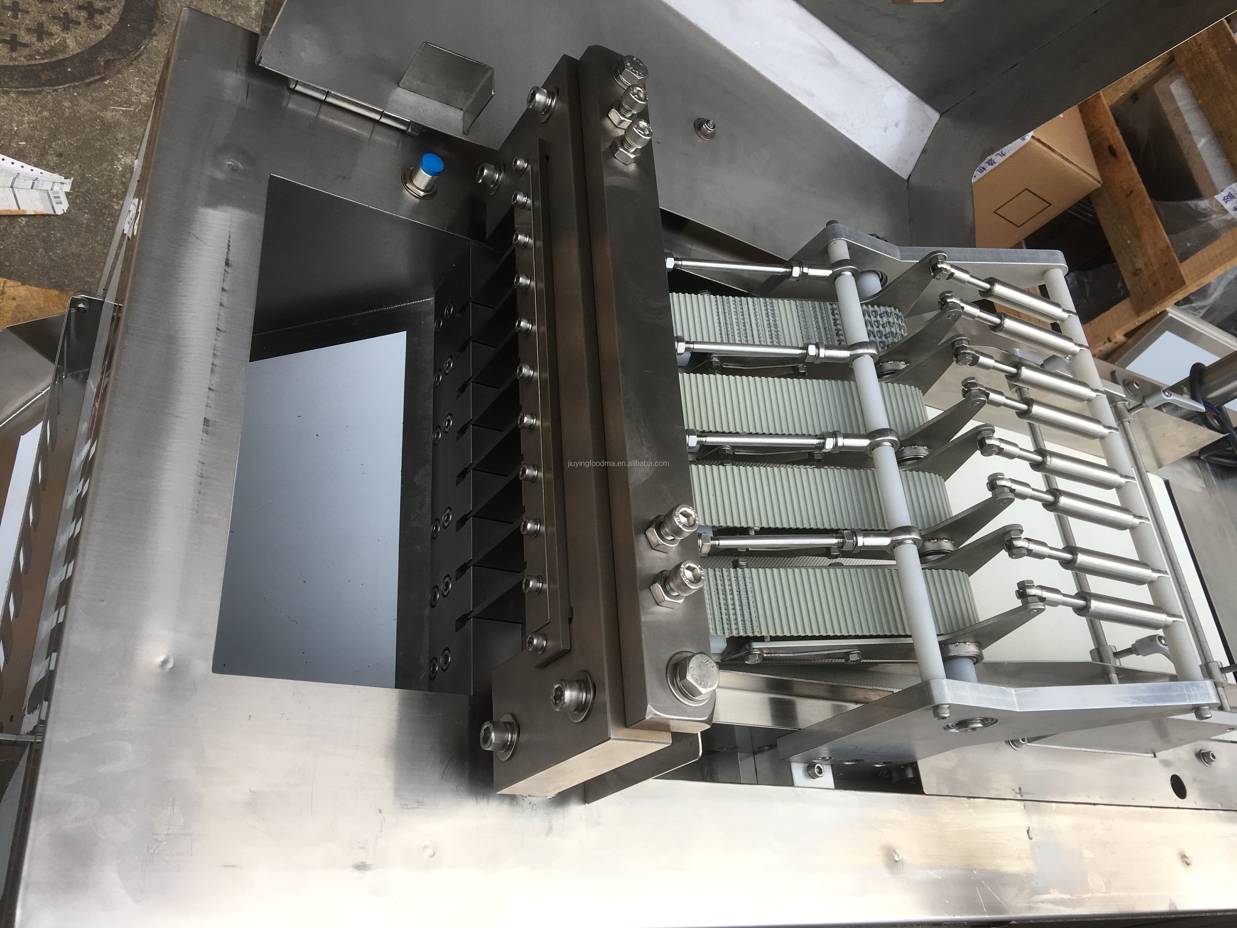 High Precision Steak Portion Frozen Meat Cutter Easy To Clean Capacity 600-800KG/H