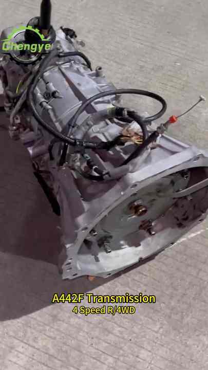 Used 4 Speed 5700-A442F Transmissions Gearbox for Toyota Land
