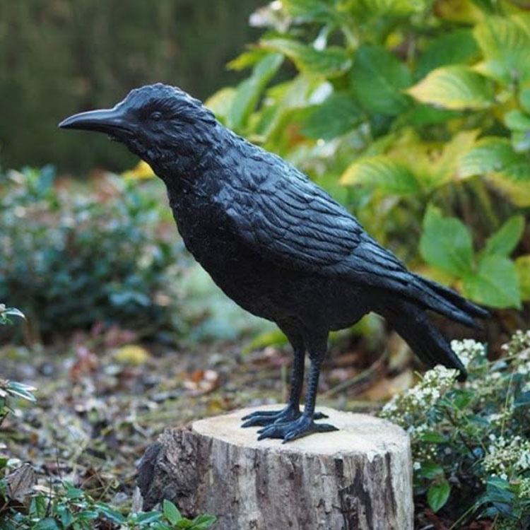 実物大のブロンズカラスの彫刻、翼が開くカラス、販売中| Alibaba.com