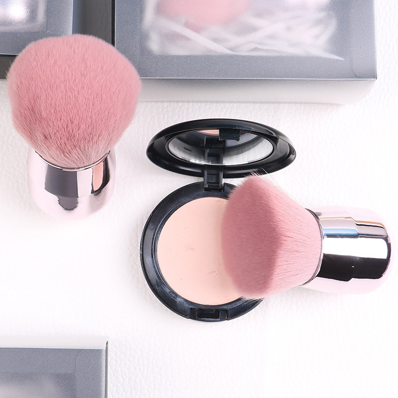 2019 new arrival oversized Nordic style mushroom head makeup brush big powder brush portable kabuki brush