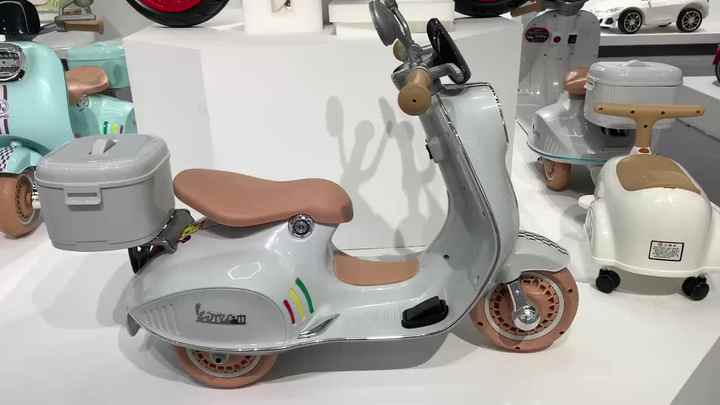 kids pink vespa