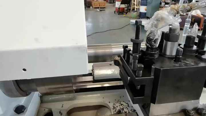 Heavy-Duty CW Series Manual Hand Lathe Large Metal Models CW6100 ...
