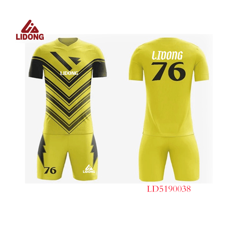 ropa de futbol brasil