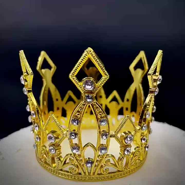 Wholesale Custom Luxury Wedding Bride Round Crown Hot Sale Hair Accessories  Cake Decoration Birthday Metal Crystal Crown