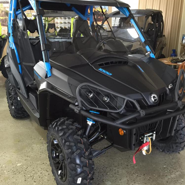 BRP Commander 1000 оффроуд