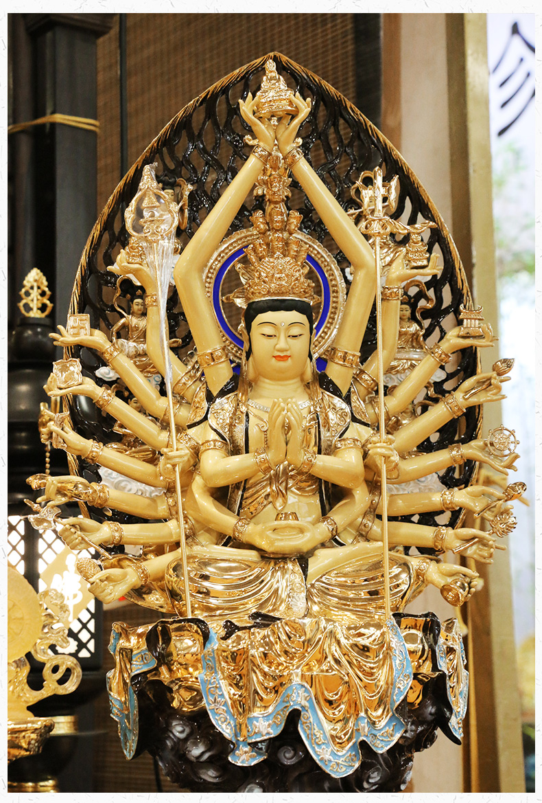 铜镀金千手观音菩萨工艺饰品在家中致力于观音菩萨佛像