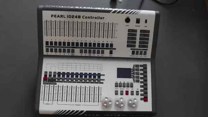 Baiqi Competitive Price Durable 1024B Controller DMX Lighting