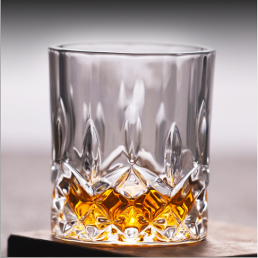 11oz High quality barware elegant drinking cups engraved diamond bottom crystal cut glass cup whiskey glass Tumble