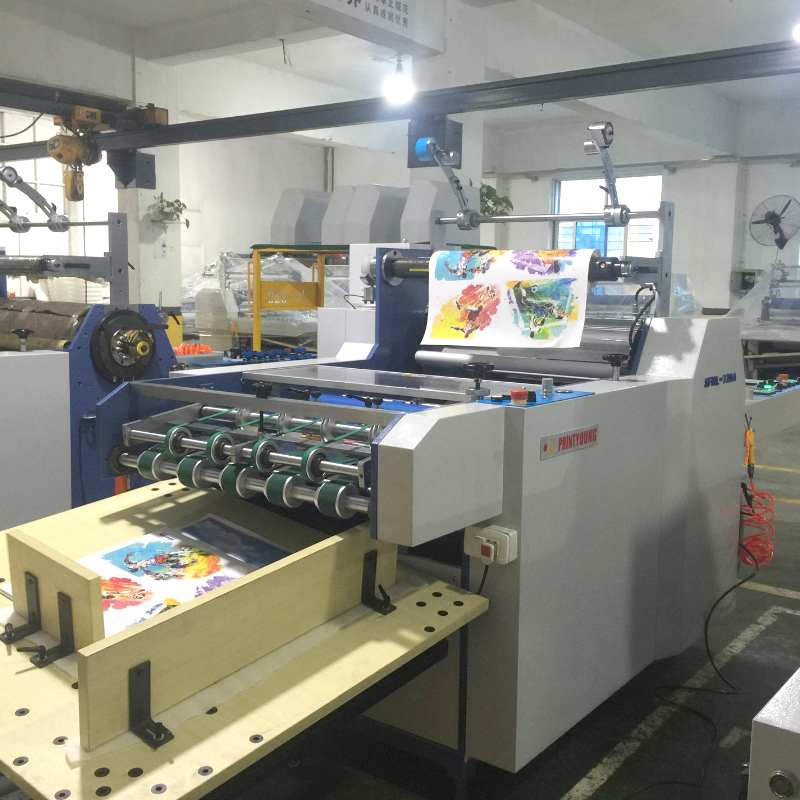 Semi Auto Roll Bopp Thermal Film Laminating Machine For Cardboard Eyelash Box