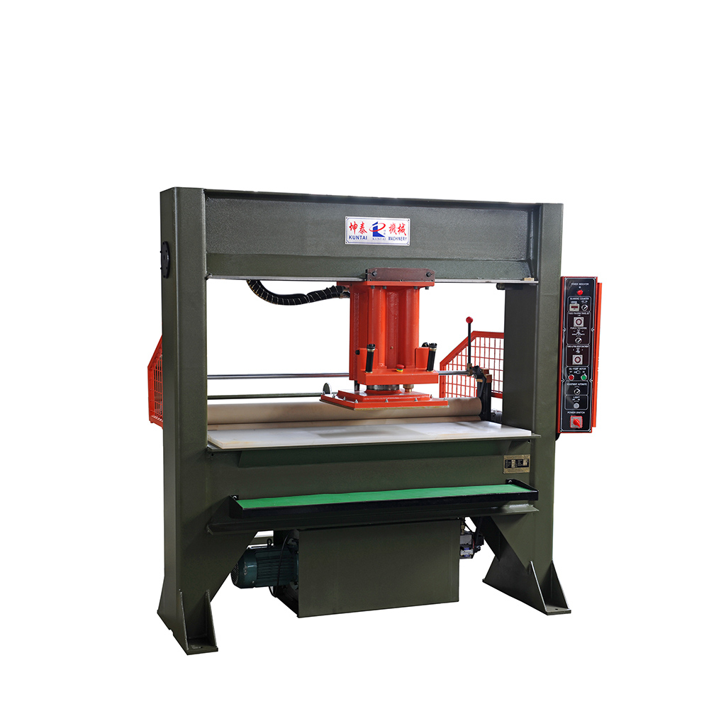 Гидравлический станок для резки бахилов